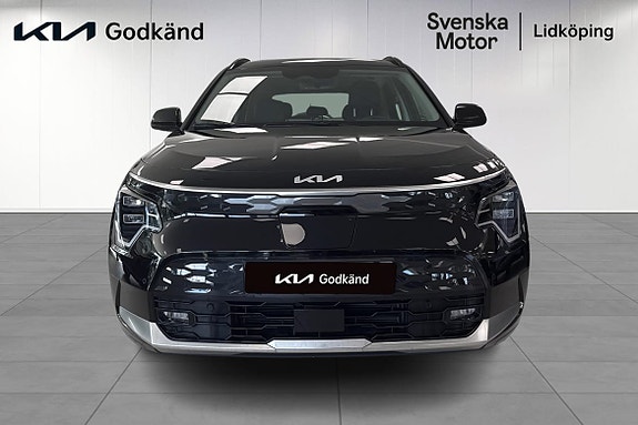 Kia Niro 2 of 18