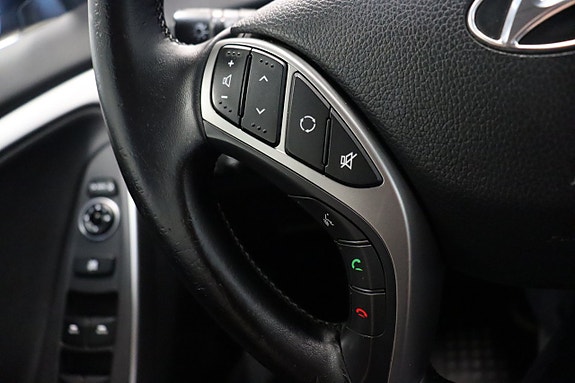 Hyundai i30 14 of 25