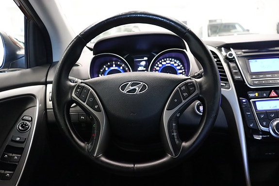 Hyundai i30 12 of 25