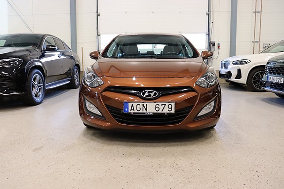 Hyundai i30 3 of 25
