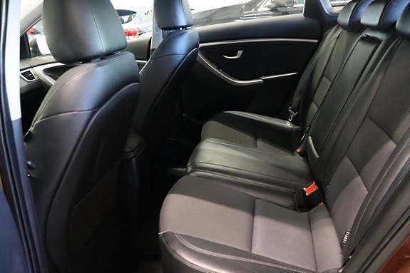 Hyundai i30 9 of 25