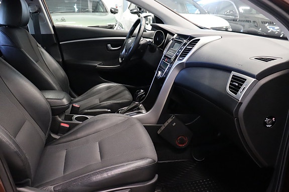 Hyundai i30 8 of 25