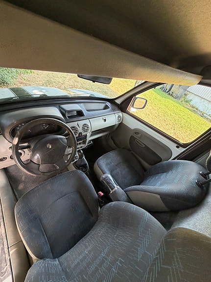 Renault Kangoo Express 7 of 12