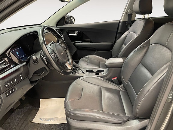 Kia Niro 9 of 23