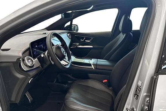 Mercedes-Benz EQE350 SUV 10 of 16