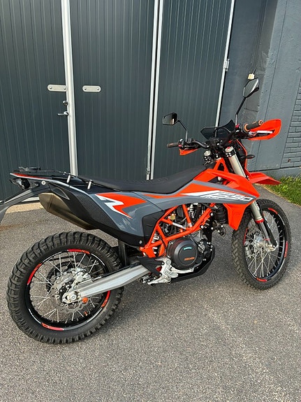 KTM 690 Enduro R "Sänkt 40mm" 6 of 6