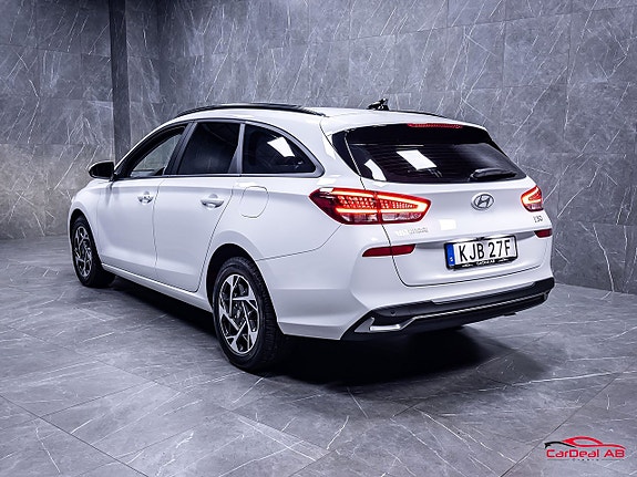 Hyundai i30 5 of 5