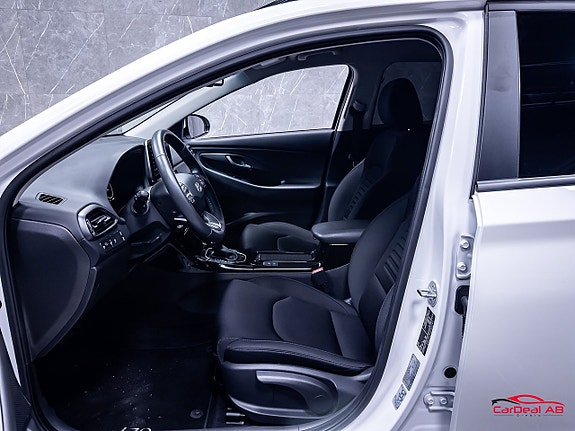 Hyundai i30 10 of 27