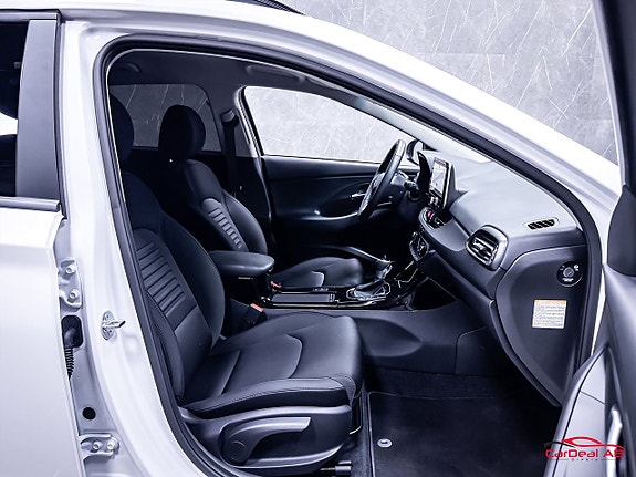 Hyundai i30 15 of 27