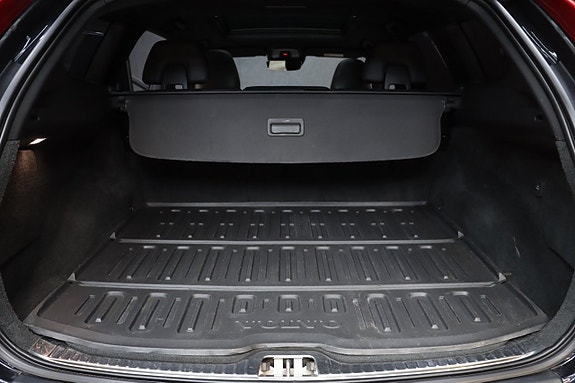 Volvo XC60 16 of 27