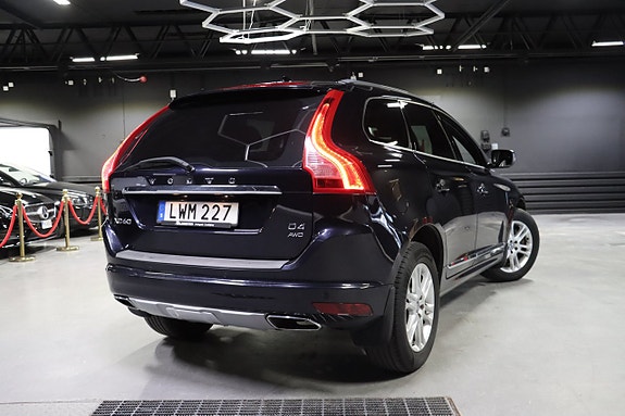 Volvo XC60 5 of 27