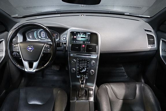 Volvo XC60 19 of 27