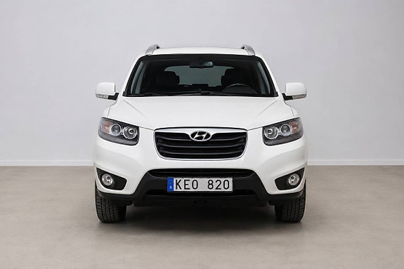 Hyundai Santa Fe 3 of 24