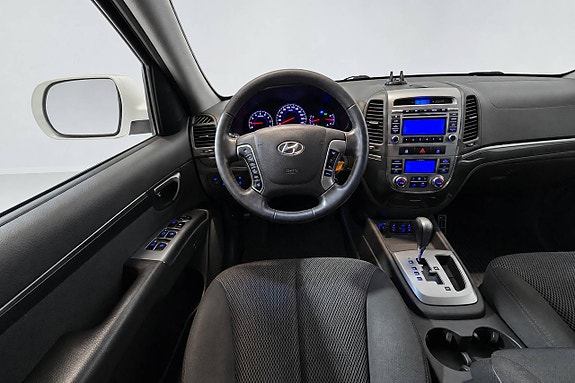 Hyundai Santa Fe 11 of 24