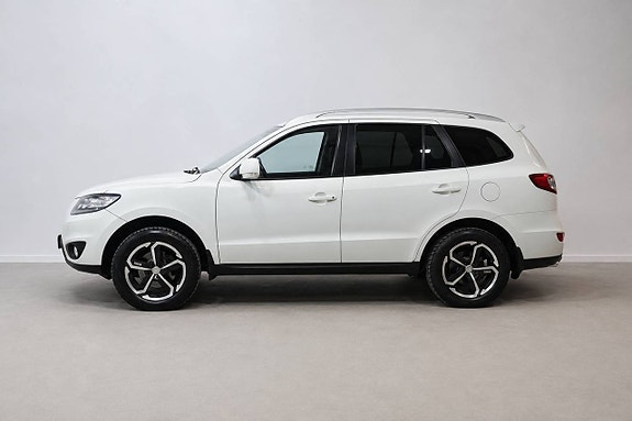 Hyundai Santa Fe 4 of 24
