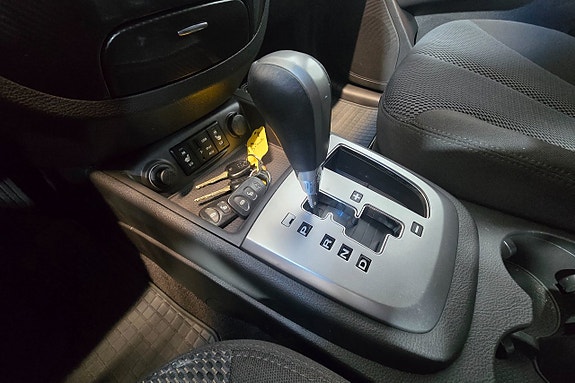 Hyundai Santa Fe 21 of 24