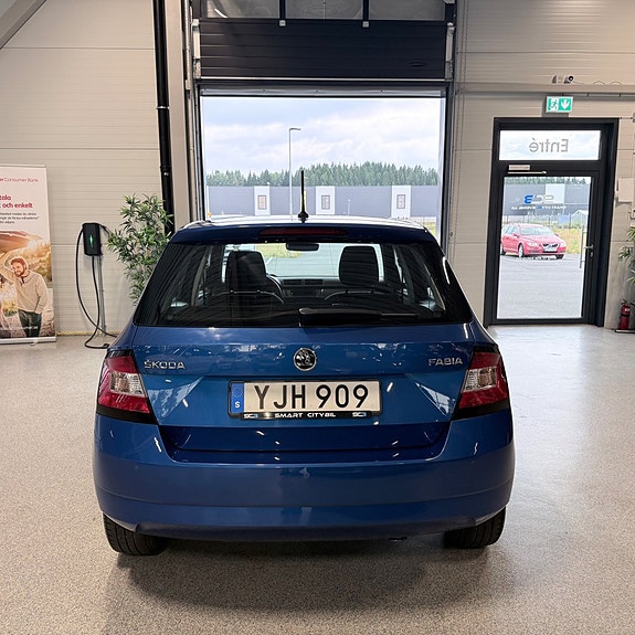 Skoda Fabia 4 of 5