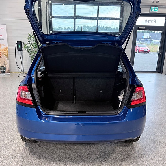 Skoda Fabia 5 of 5