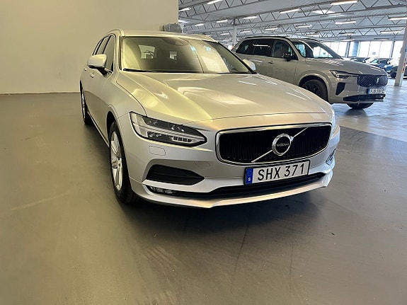 Volvo V90 7 of 12