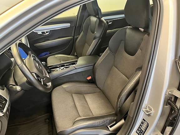 Volvo V90 8 of 12