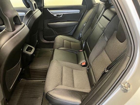 Volvo V90 9 of 12