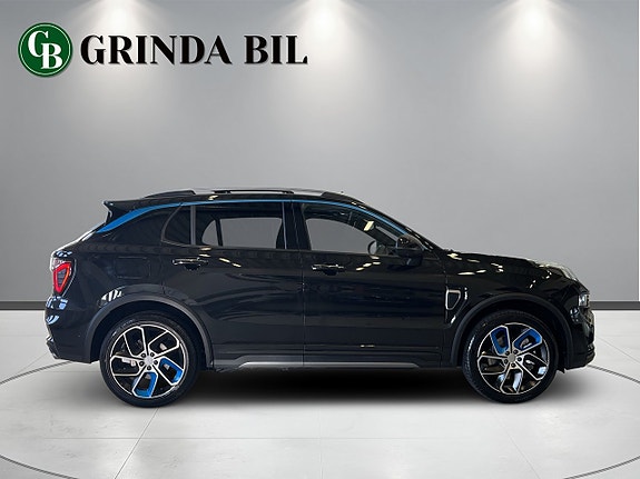 Lynk & Co 01 4 of 29