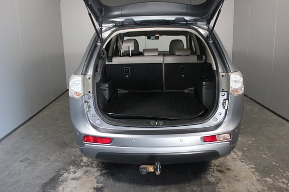 Mitsubishi Outlander 7 of 21
