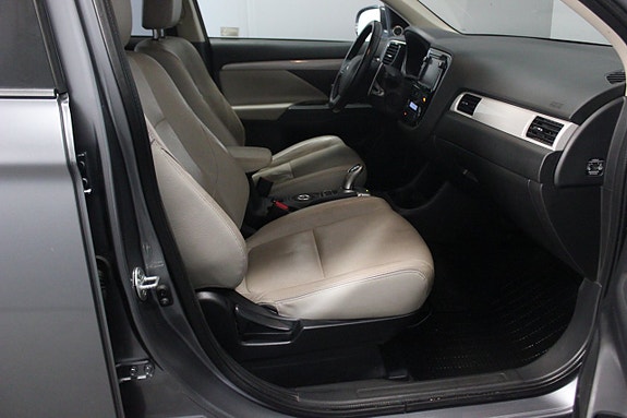 Mitsubishi Outlander 10 of 21