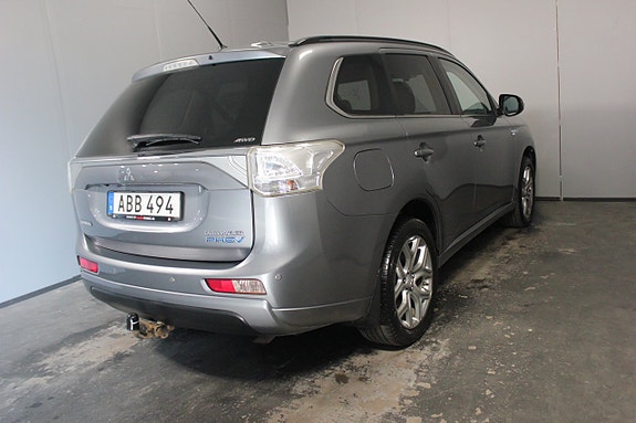 Mitsubishi Outlander 4 of 5