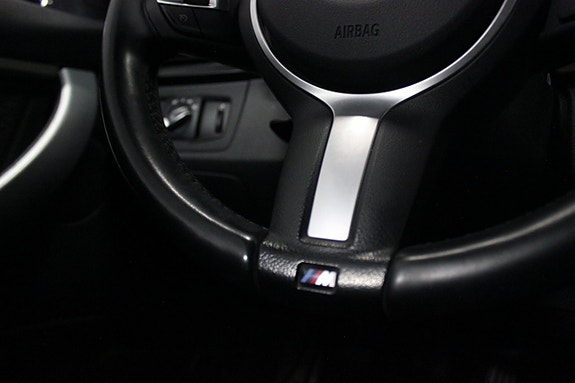 BMW 318d 20 of 26