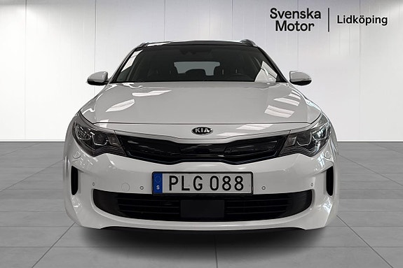 Kia Optima 2 of 25