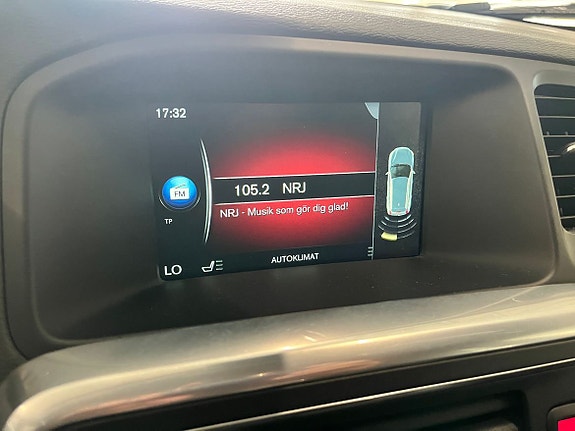 Volvo V60 12 of 12