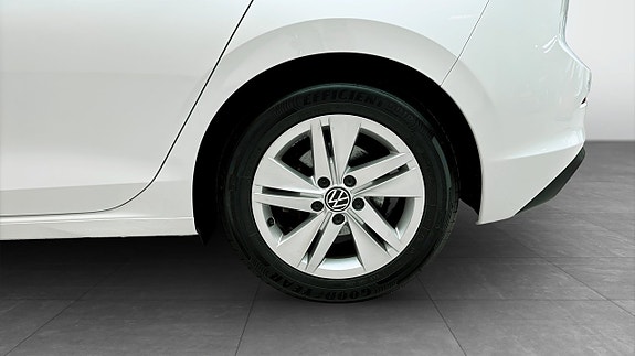 Volkswagen Golf I 6 of 13