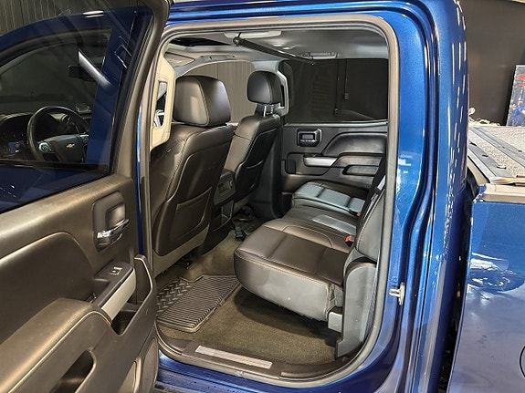 Chevrolet Silverado 2500 25 of 27
