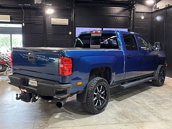Chevrolet Silverado 2500 6 of 27