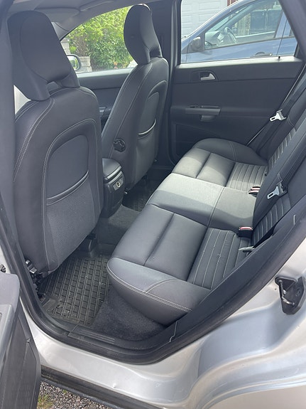 Volvo V50 3 of 5
