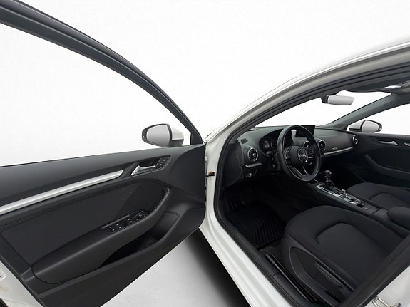 Audi A3 9 of 28