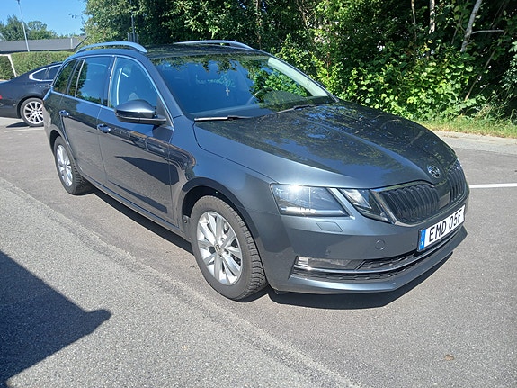 Skoda Octavia 8 of 22