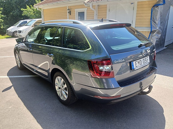 Skoda Octavia 4 of 22