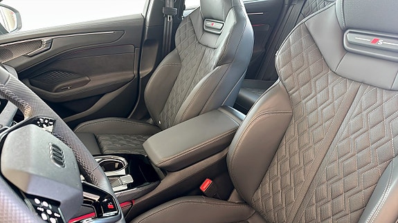 Audi A6 8 of 26