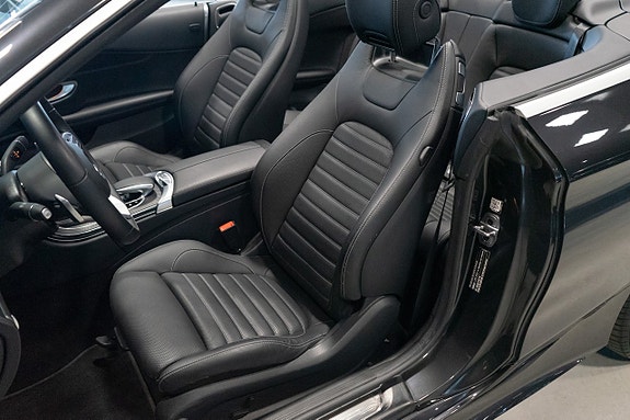 Mercedes-Benz C200 16 of 19