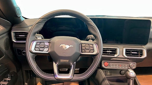 Ford Mustang 10 of 10