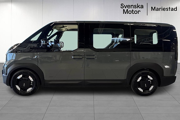 Kia PV5 4 of 11