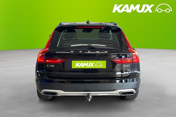 Volvo V90 Cross Country 5 of 5