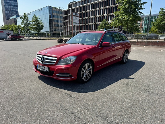Mercedes-Benz C220 8 of 15