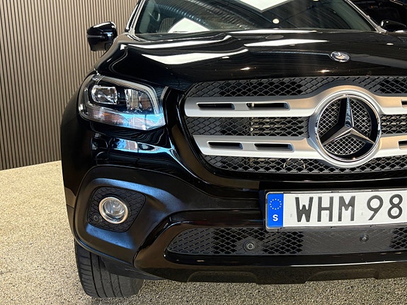 Mercedes-Benz X350 d 4 of 5