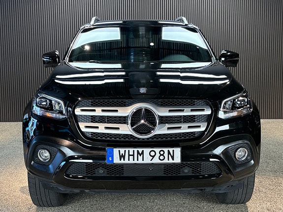 Mercedes-Benz X350 d 2 of 5