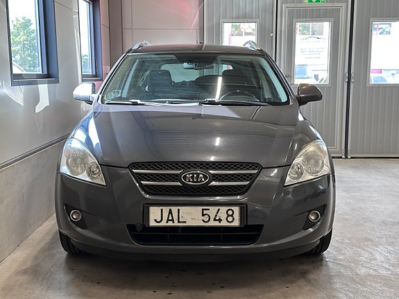 Kia Ceed 2 of 14
