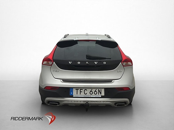 Volvo V40 Cross Country 6 of 30