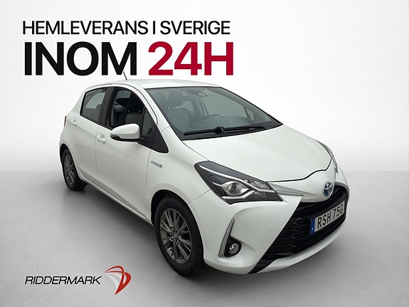 Toyota Yaris 3 of 5